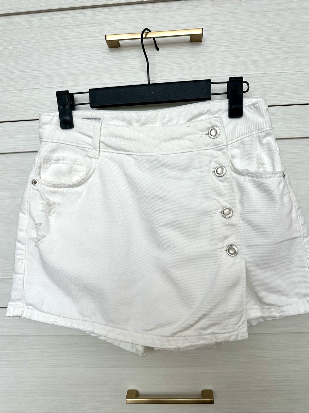 Zara White womens wrap skort- small
